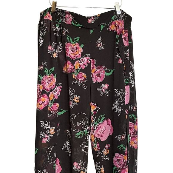 Torrid Pants Floral‎ Black Chiffon Tulip Leg Flowy womens 1 EUC Dark Floral - Picture 2 of 10